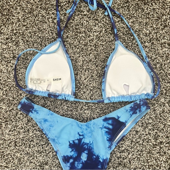 Three piece blue SHEIN tie dye bikini set - Picture 6 of 8